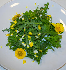 Frilly Edible Chrysanthemum