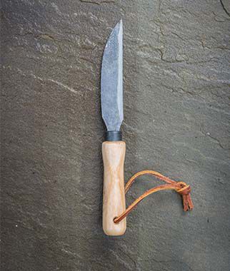 Traditional Garden Knife - Plants Seeds
